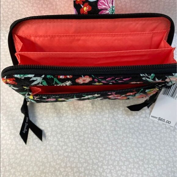 Vera Bradley RFID Turnlock Wallet in Signature Cotton - Tangerine Twist - Picture 3 of 6